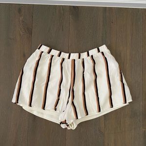 Forever 21 Black/ Mustard Yellow Pinstripe Shorts Size Extra Small